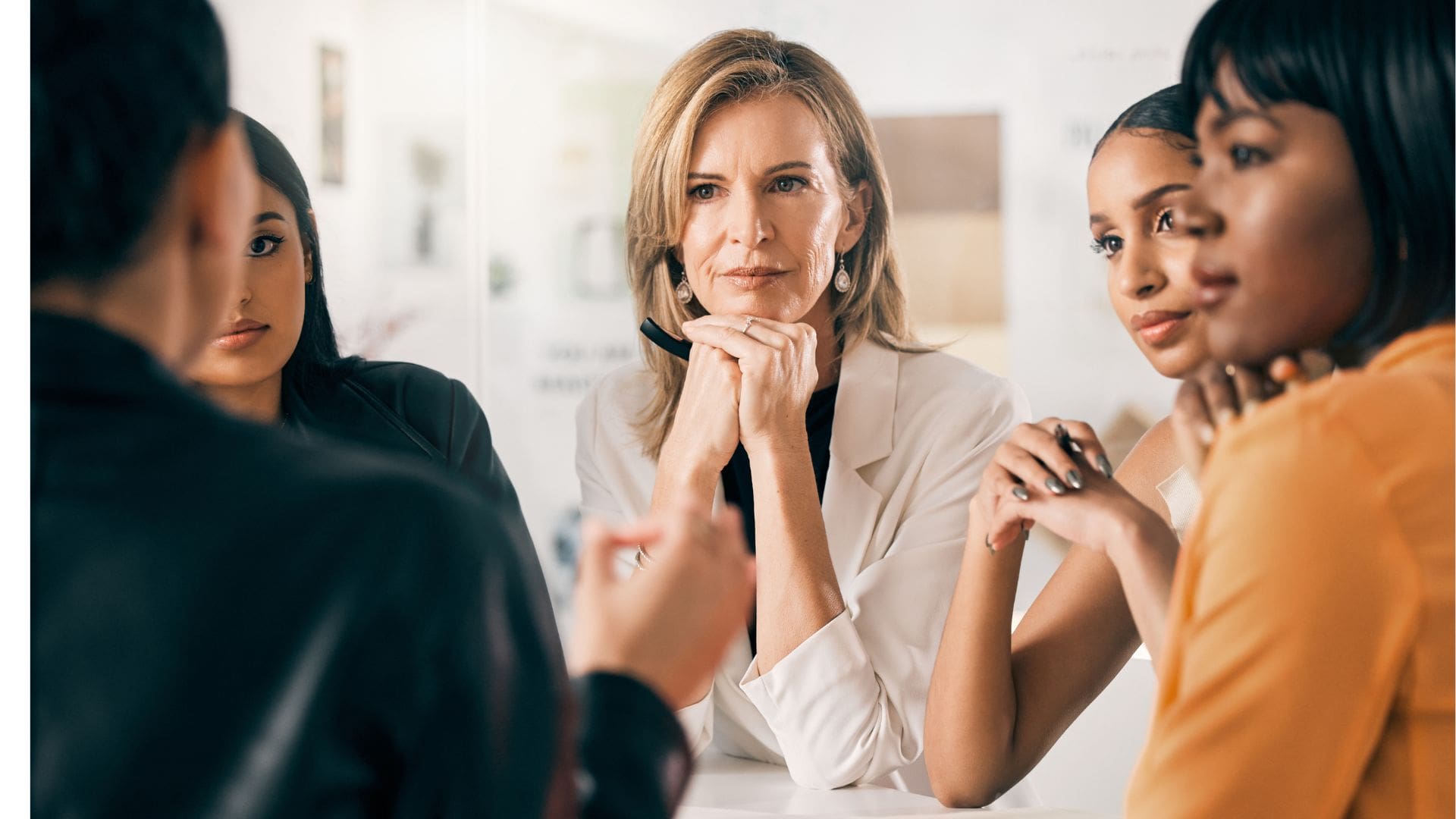 Strategic Thinking for Women: Mastering the Art of High-Stakes Decisions